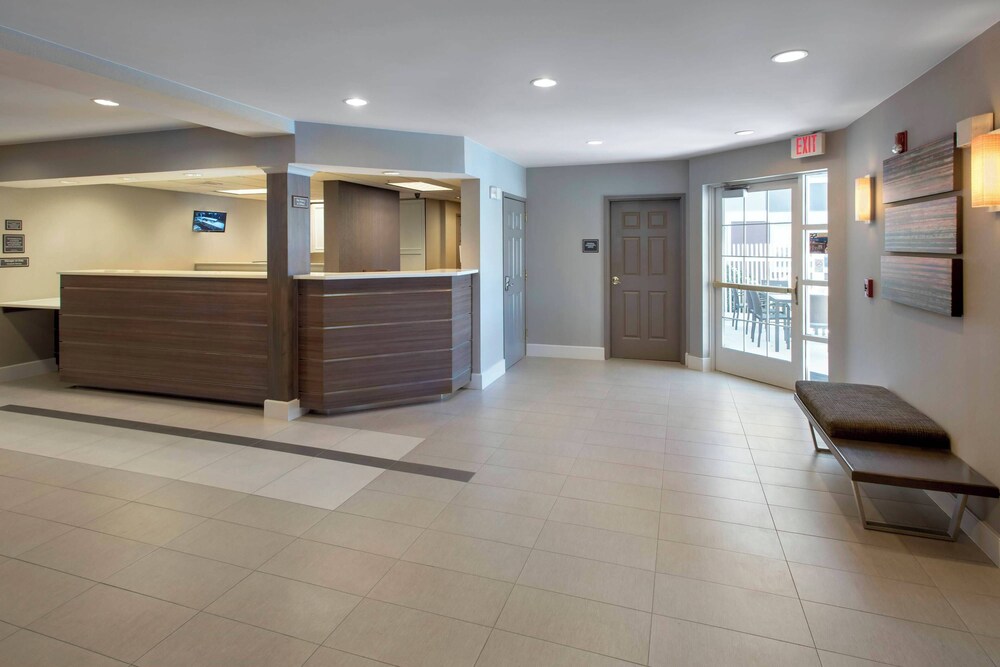 Lobby, Residence Inn By Marriott Long Island Hauppauge