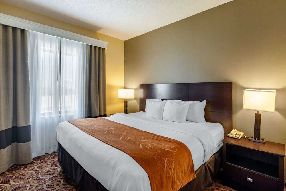 Comfort Suites McKinney - Allen