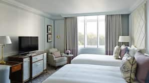Premium bedding, down comforters, minibar, in-room safe