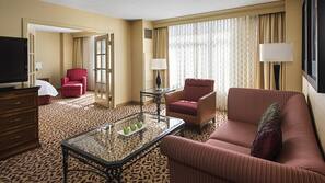 In-room safe, individually furnished, desk, iron/ironing board