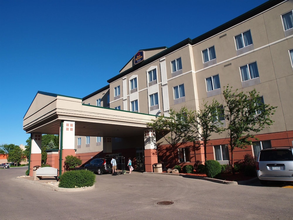 Best Western Plus Pembina Inn & Suites (Winnipeg, CAN) Expedia
