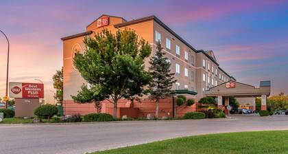 Best Western Plus Pembina Inn & Suites
