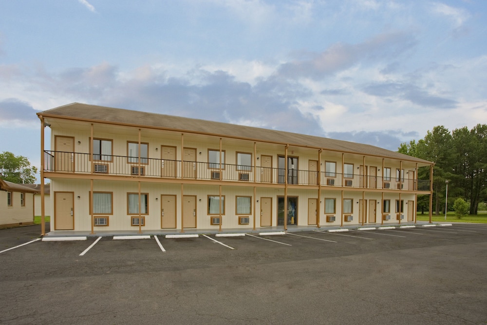 Regal Inn in Onley Best Rates & Deals on Orbitz