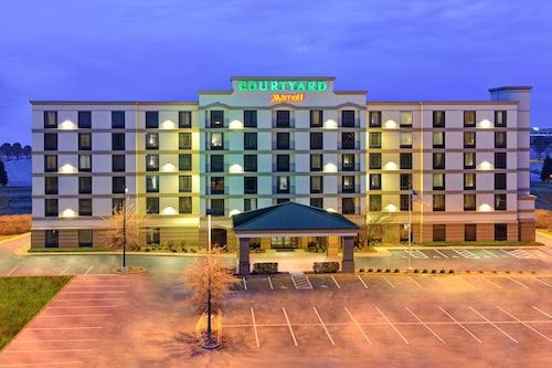 kentucky expo center hotels near