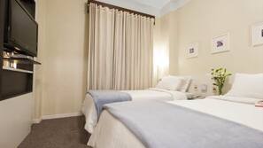 1 quarto, roupas de cama antialérgicas, cofres nos quartos, escrivaninha