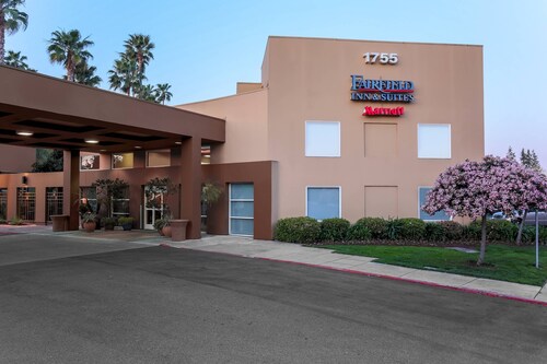 san jose airport hotels with shuttle