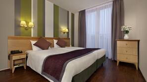 In-room safe, individually decorated, individually furnished, desk