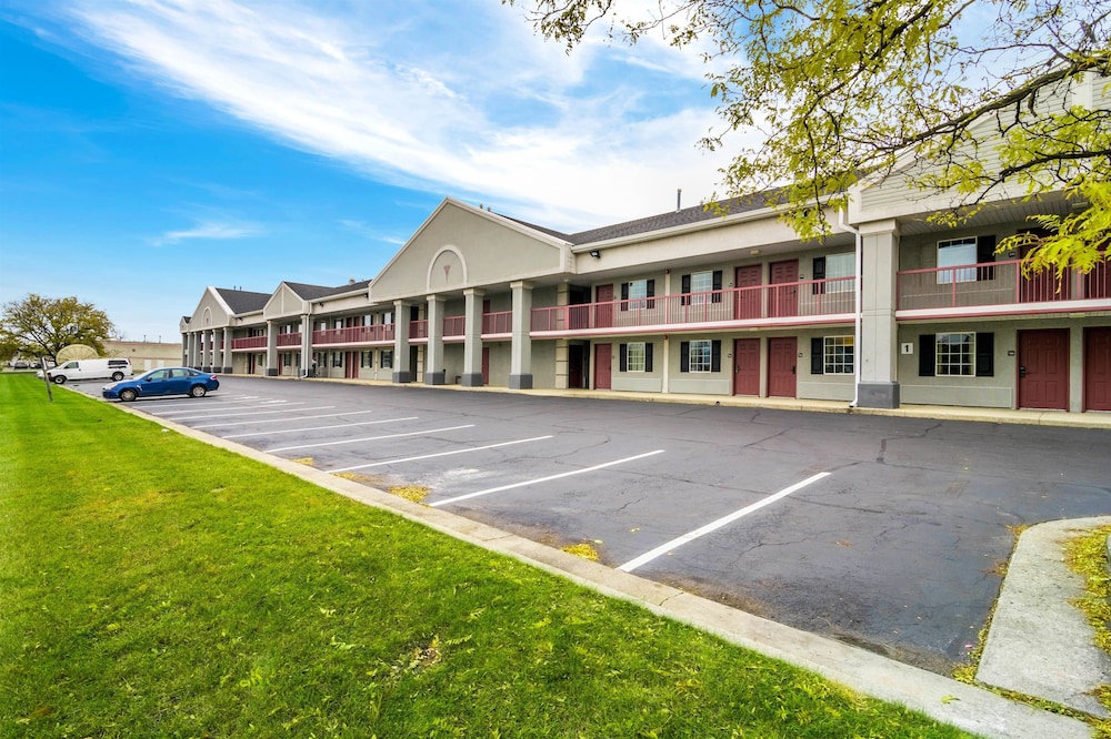 Exterior, Motel 6 Alsip, IL