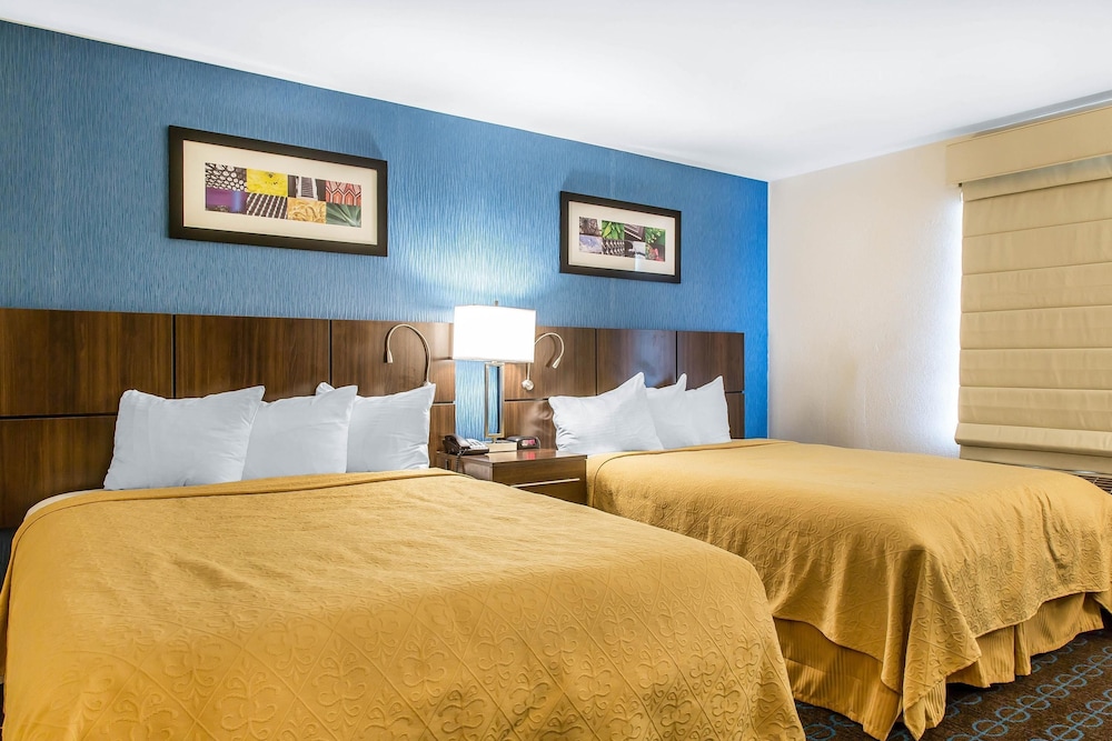 Quality Inn & Suites Middletown - Newport