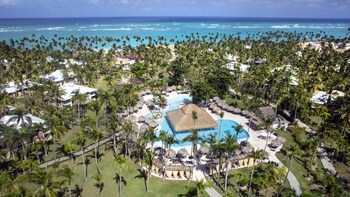 Grand Palladium Bavaro Suites Resort Spa All Inclusive Reviews Photos Rates Ebookers Com