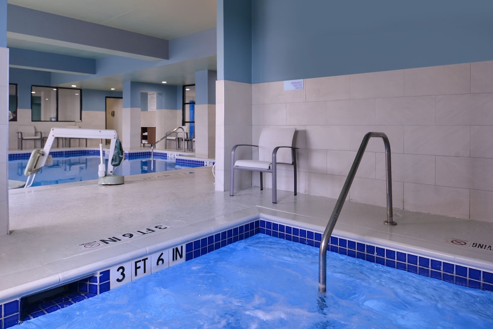 Indoor pool, Holiday Inn Express Hotel & Suites Mesquite, an IHG Hotel