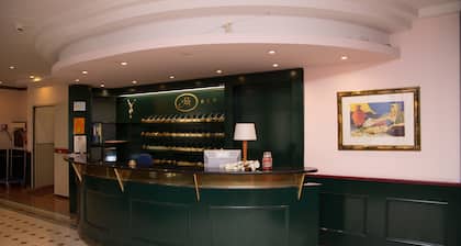 Hotel Montreal