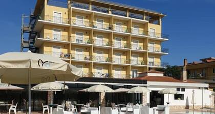 Hotel Club Sabbiadoro