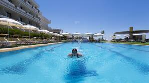 Piscina stagionale all'aperto