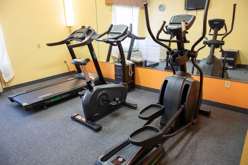 Fitness facility, Baymont by Wyndham Hinesville Fort Stewart Area