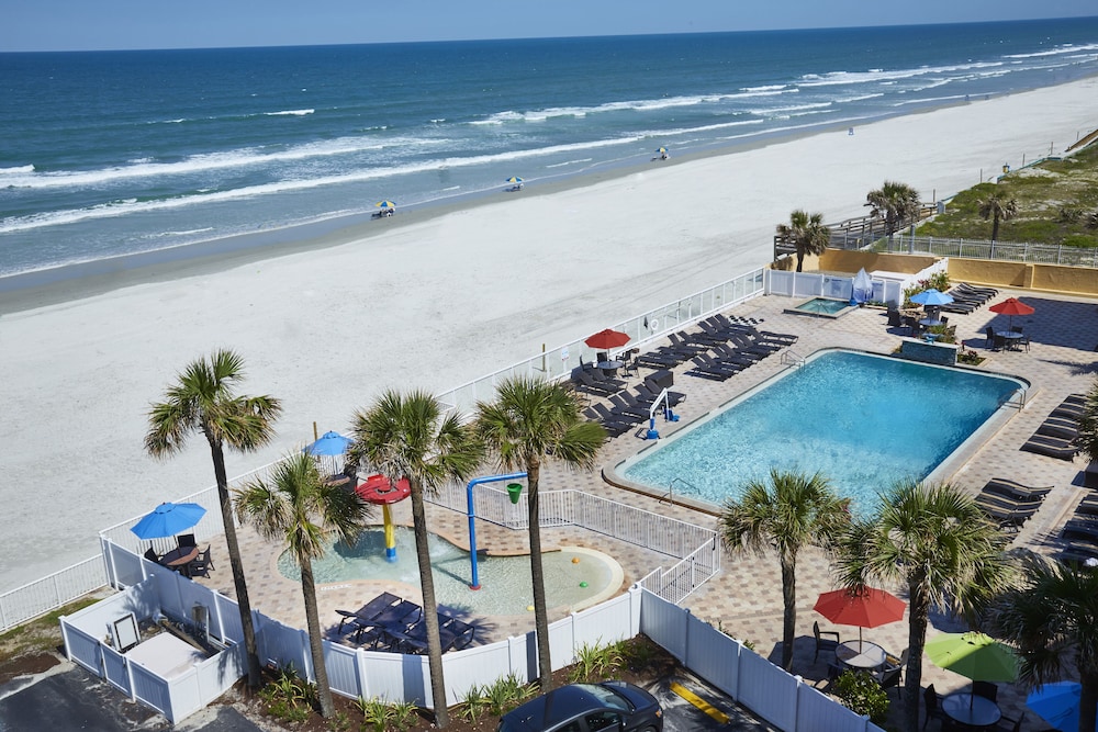 Holiday Inn Resort Daytona Beach Oceanfront, an IHG Hotel