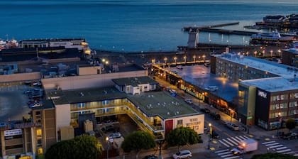 Wharf Inn