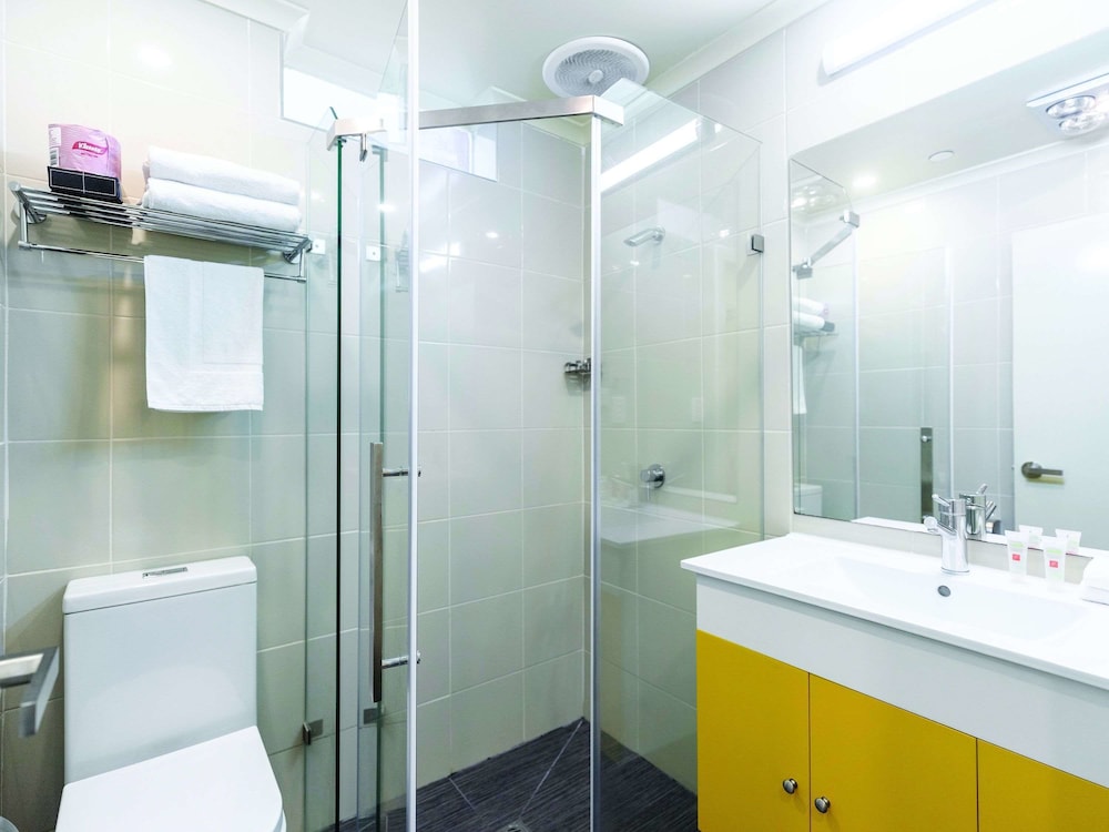 ibis Styles Kingsgate