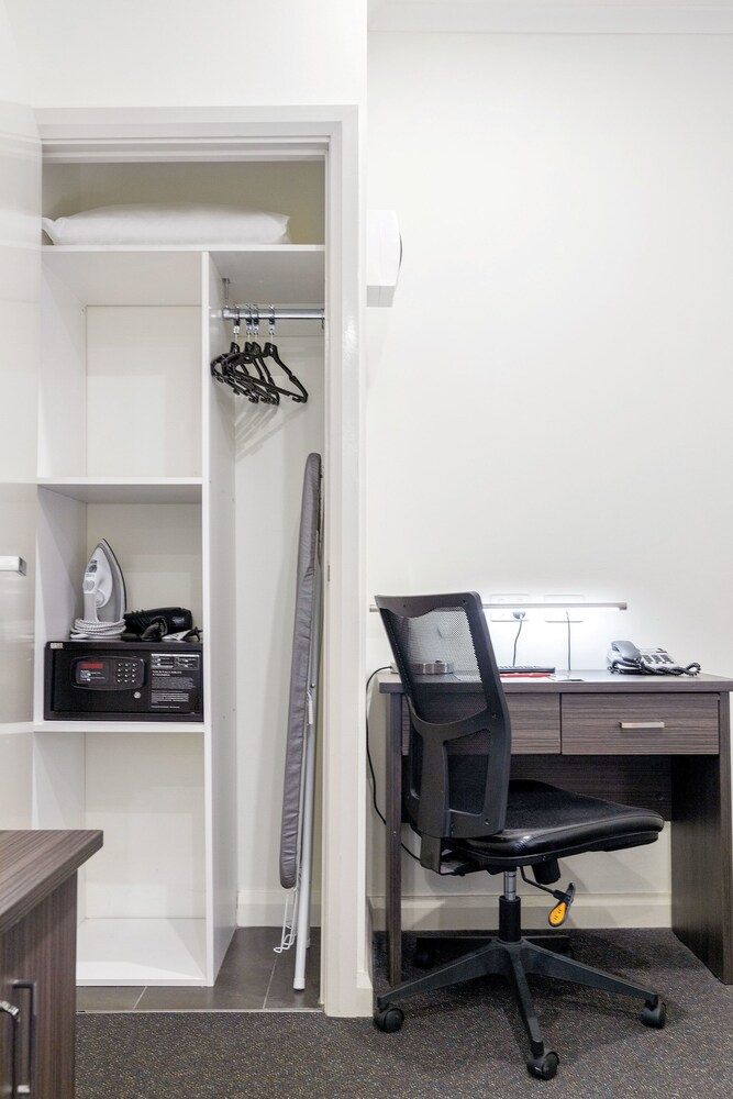 ibis Styles Kingsgate