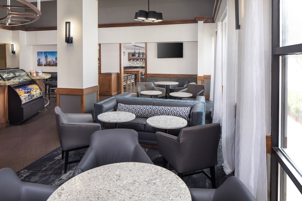 Hyatt Place Atlanta Airport-North