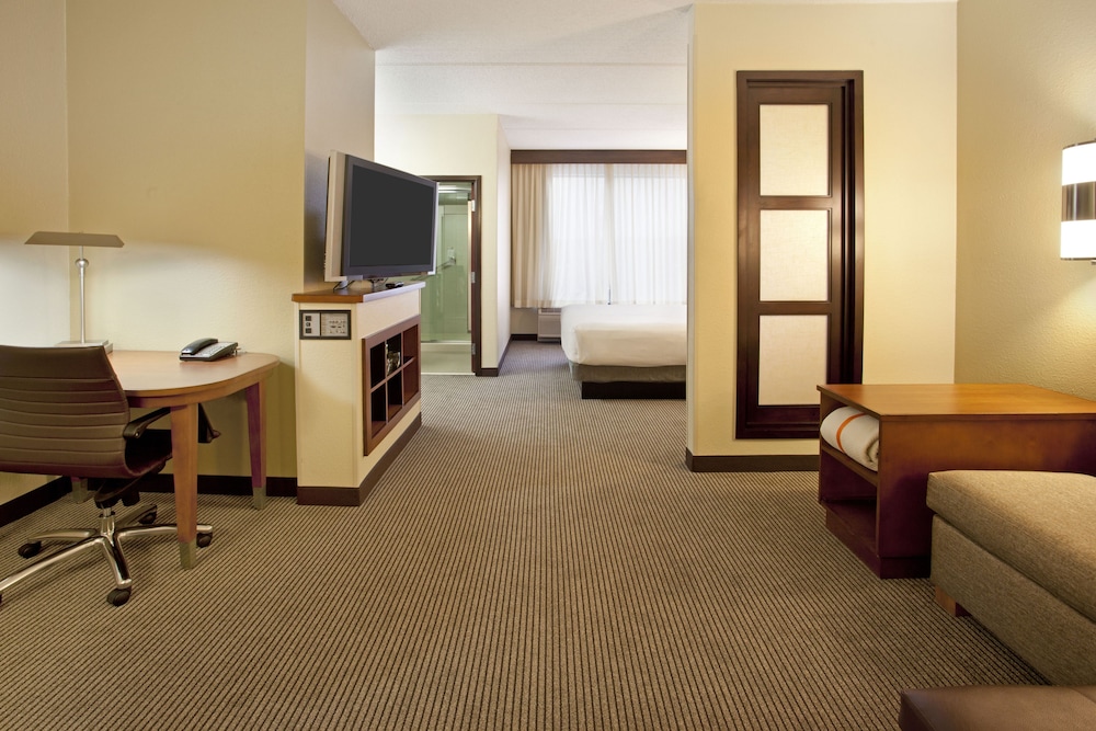 Hyatt Place Atlanta Airport-North