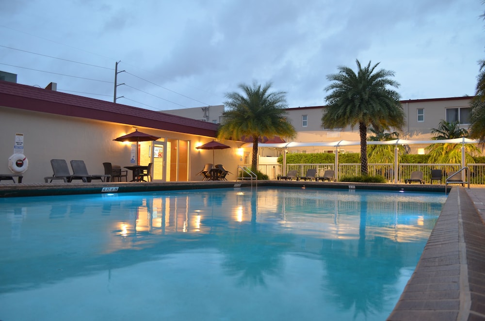 Ramada by Wyndham Miami Springs/Miami International Airport