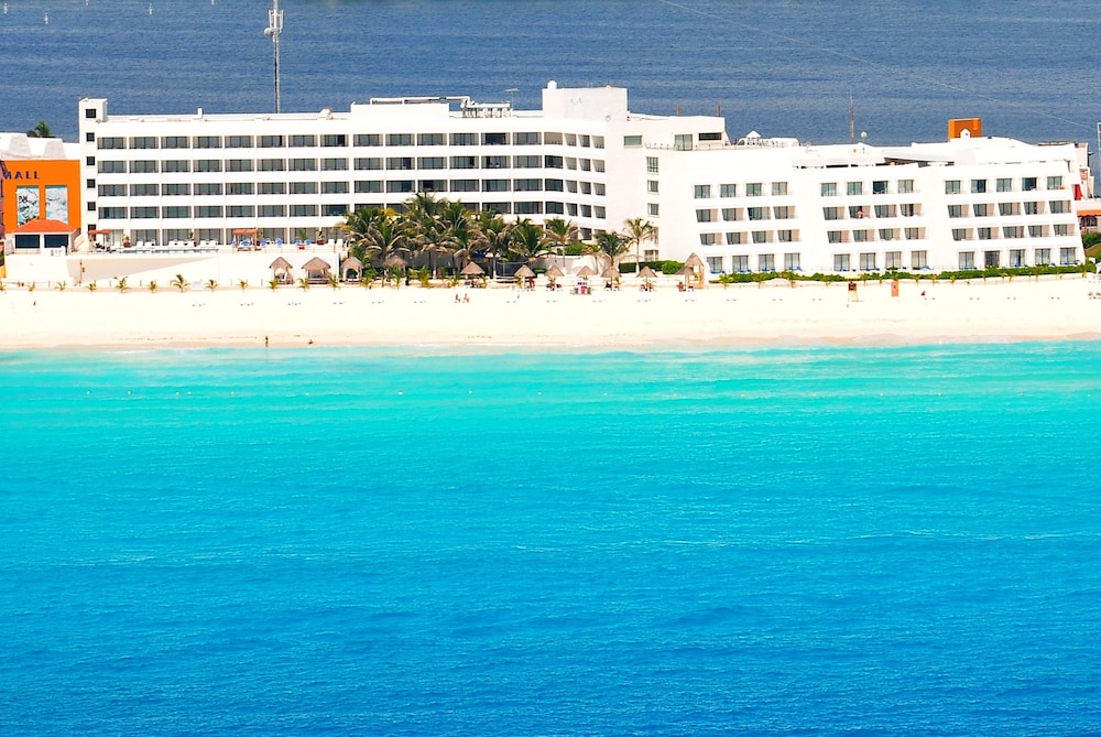 Flamingo Cancun Resort In Hotel Rates Reviews On Orbitz Flamingo Cancun Resort 3 0 Out Of 5 Featured Image