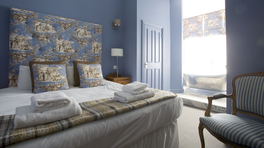 Georgian House Hotel