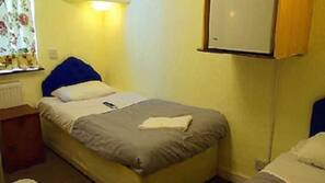Colchones Tempur-Pedic, tabla de planchar con plancha, wifi gratis