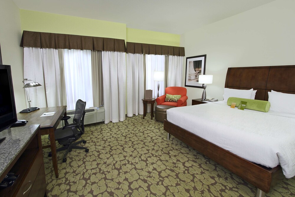 Hilton Garden Inn Calabasas Calabasas Usa Aarp Travel Center