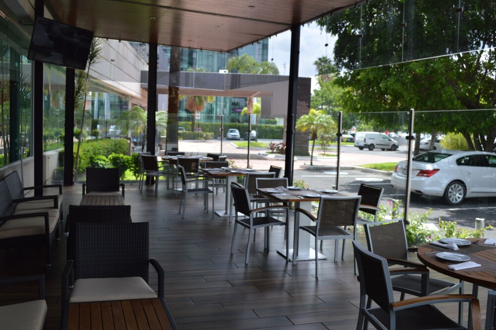 Restaurant, Casa Inn Business Hotel Celaya