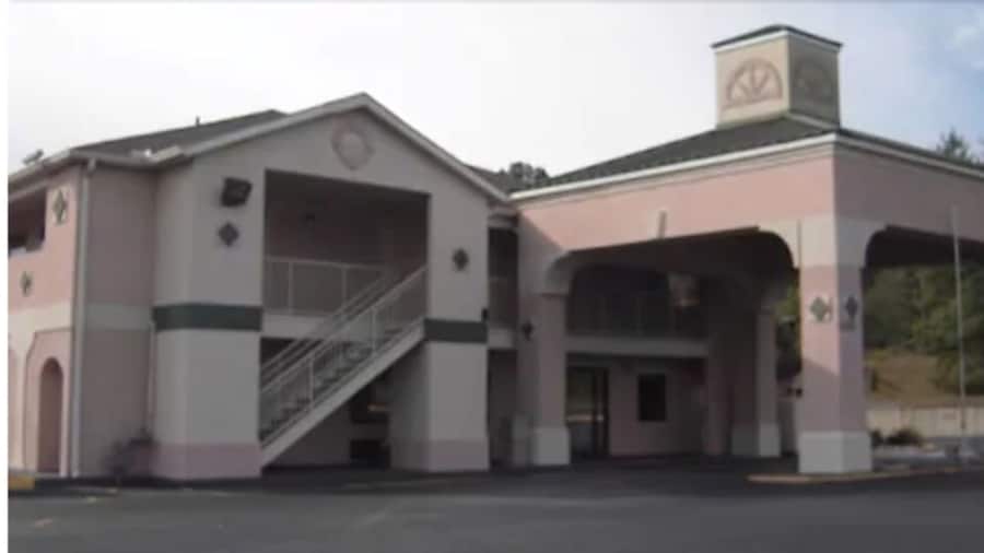 Country Hearth Inn & Suites Augusta