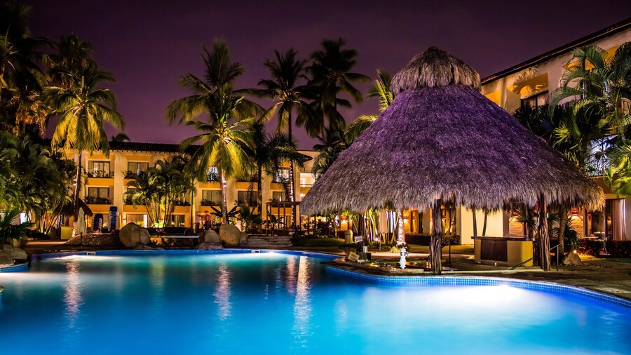 Plaza Pelicanos Club Beach Resort All Inclusive