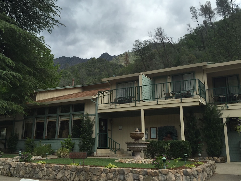 El Portal Ca >> Cedar Lodge In El Portal Ca Expedia El Portal Ca >> Cedar Lodge In El Portal Ca Expedia
