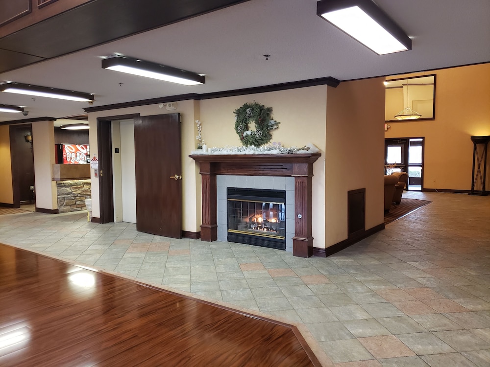 Wichita West Inn and Suites