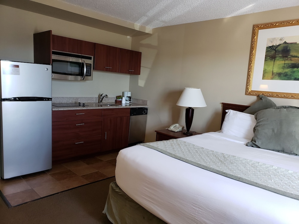 Wichita West Inn and Suites