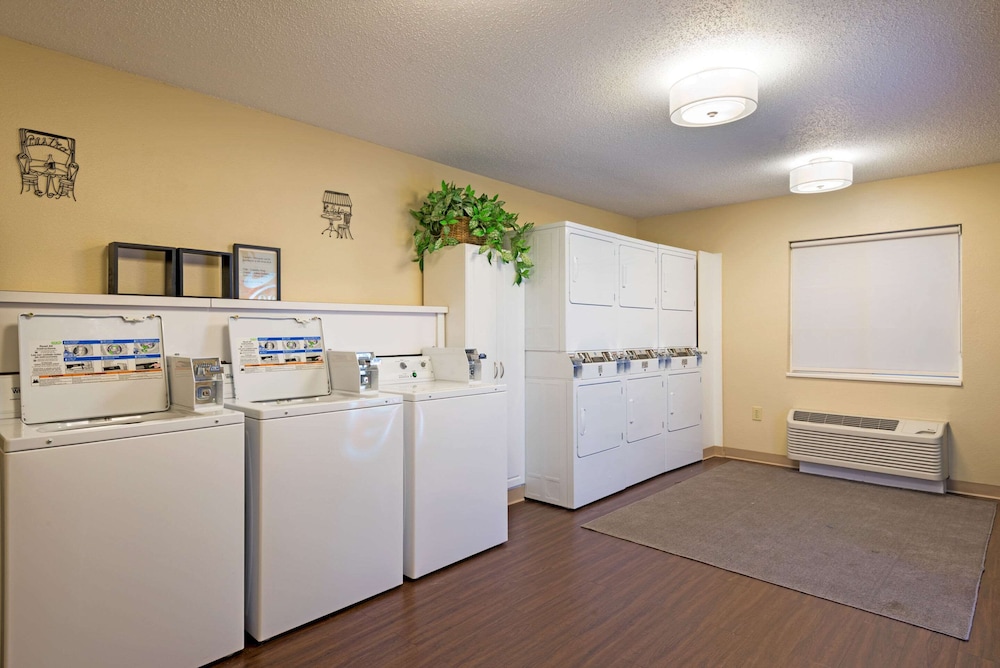 MainStay Suites Raleigh - Cary