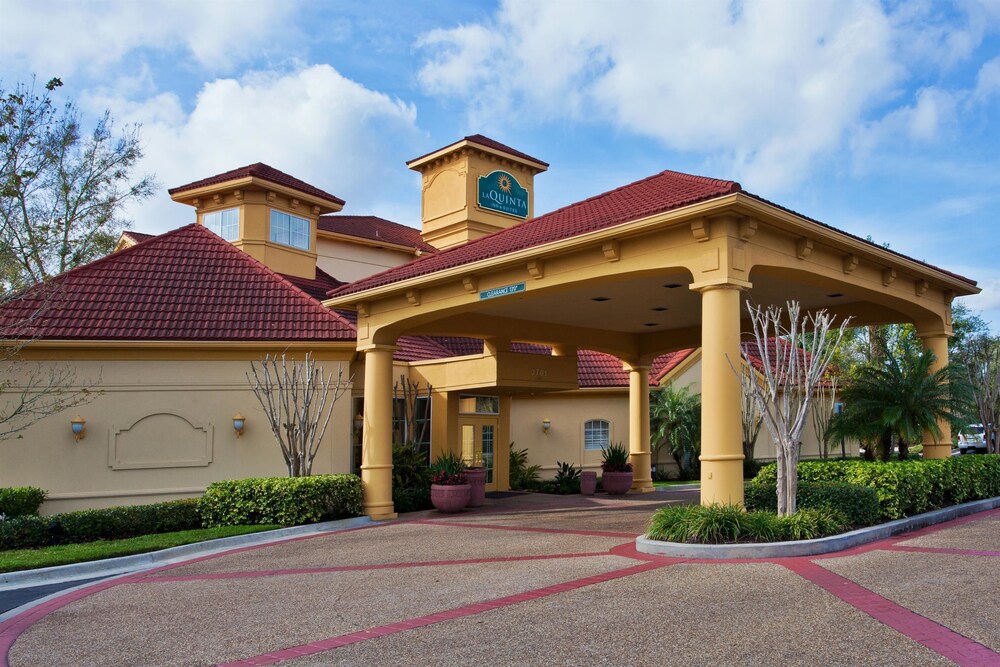 LA QUINTA® INN & SUITES TAMPA USF - Tampa FL 3701 East Fowler 33612