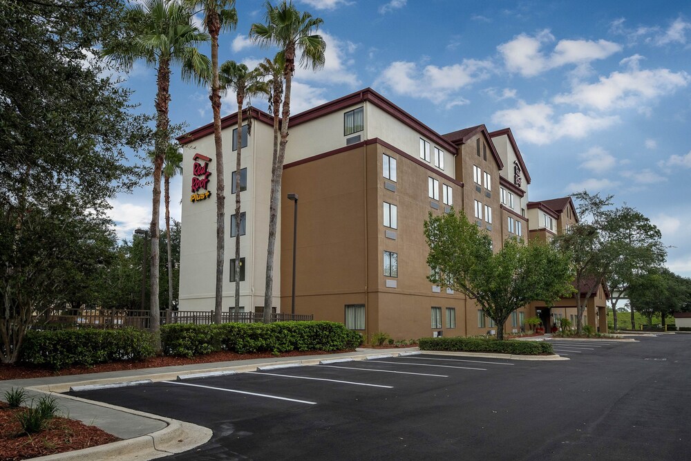 Red Roof Inn PLUS+ Jacksonville - Southpoint