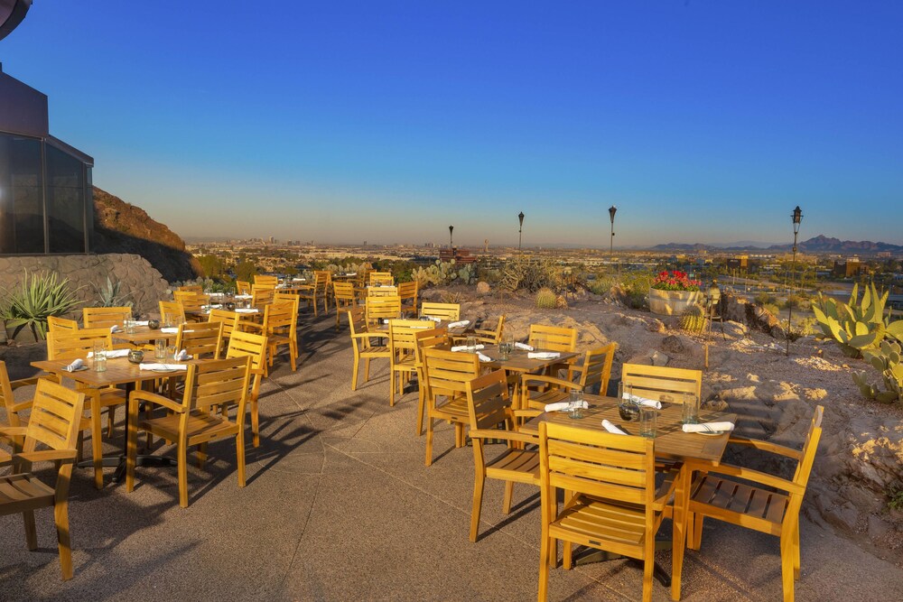 Marriott Phoenix Resort Tempe at The Buttes