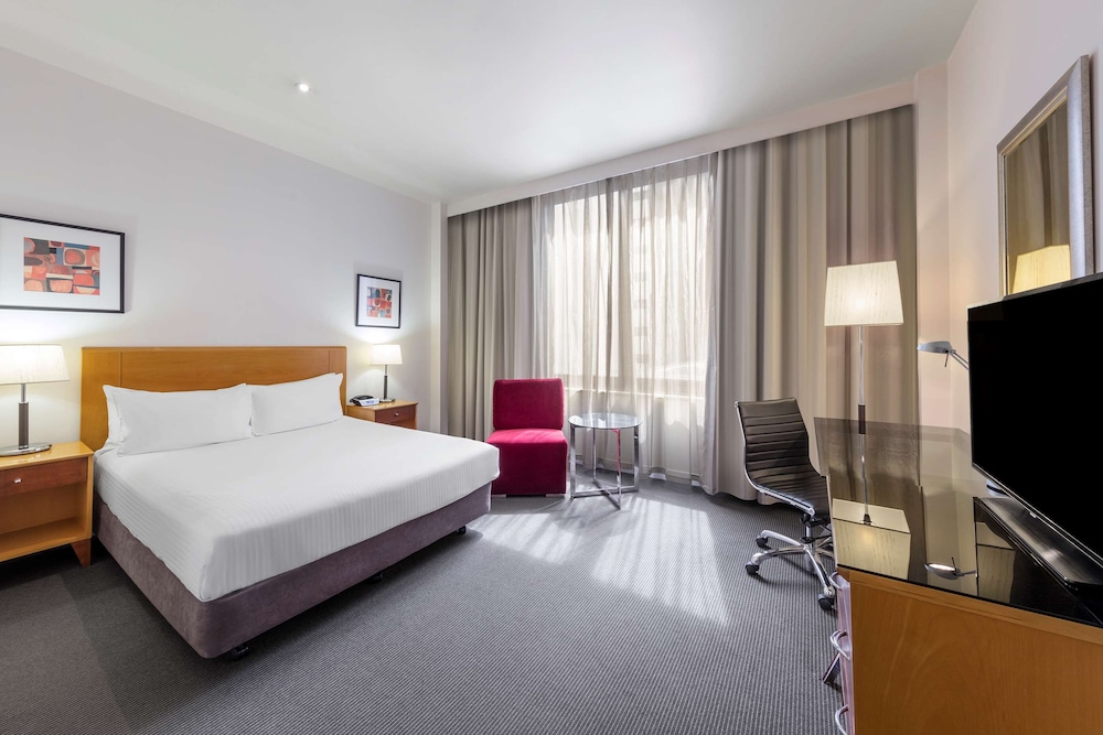 Radisson on Flagstaff Gardens Melbourne