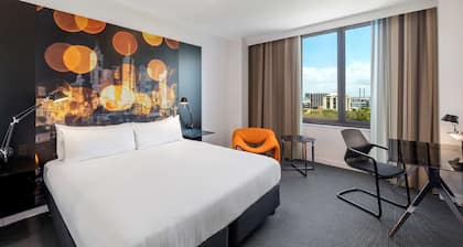Radisson on Flagstaff Gardens Melbourne