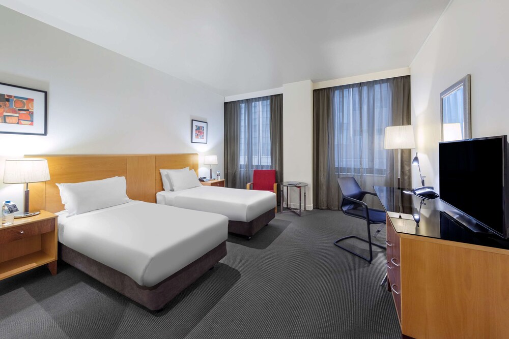 Radisson on Flagstaff Gardens Melbourne
