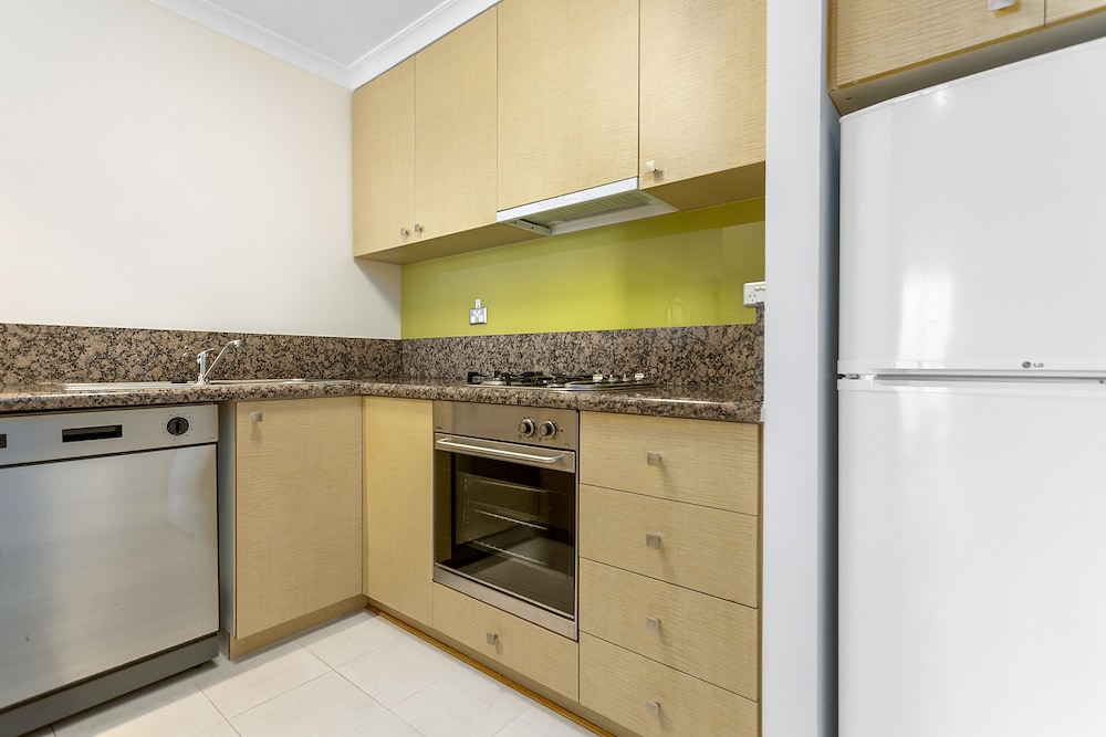 Clarion Suites Gateway