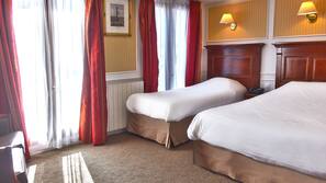 In-room safe, iron/ironing board, cribs/infant beds, bed sheets