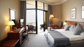 1 bedroom, Egyptian cotton sheets, premium bedding, Select Comfort beds