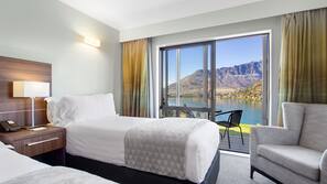 In-room safe, desk, laptop workspace, blackout curtains