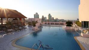 Outdoor pool, pool loungers