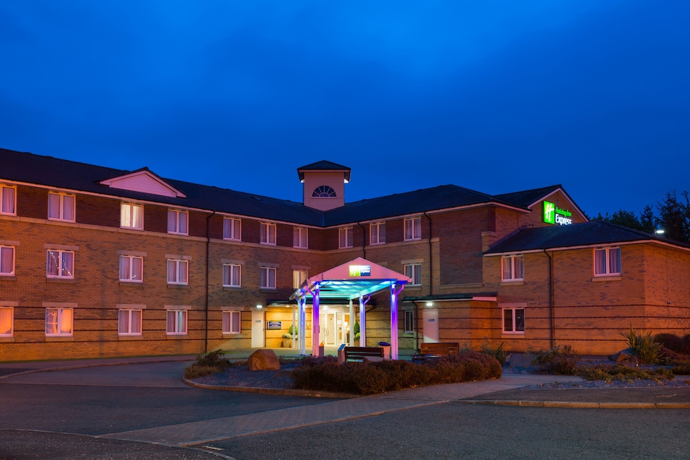 Holiday Inn Express Stirling, an IHG Hotel