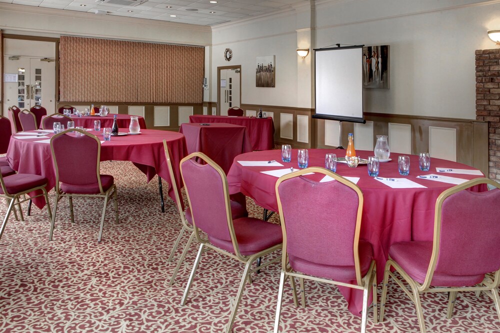 Meeting facility, Best Western Wakefield Hotel St Pierre